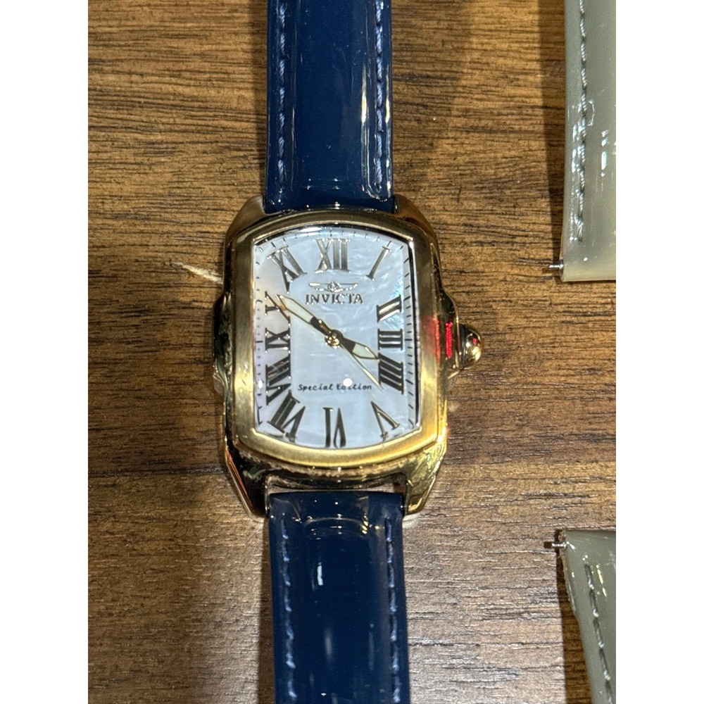 Invicta 20457 Grand Lupah Quartz Special Edition Leather Strap Women's Watch Set